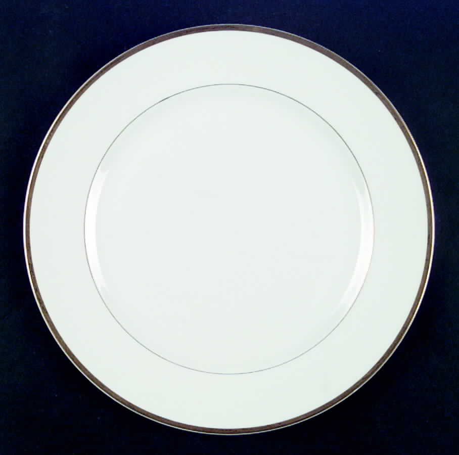 Golden Melody Dinner Plate by Harmony House China-1