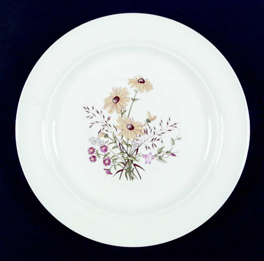 Richmond Dinner Plate by Harmony House China-1