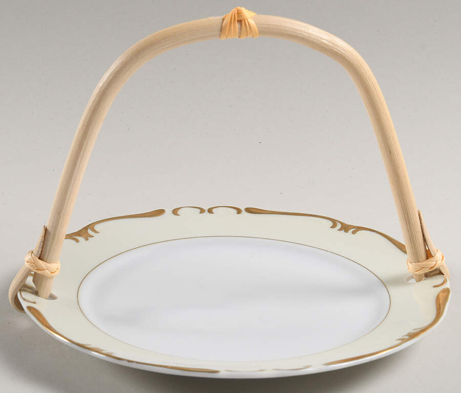 Royal Baroque Off White 5 3/8"-5 5/8" Bamboo Handled Serving Plate  HC by Harmony House China-1