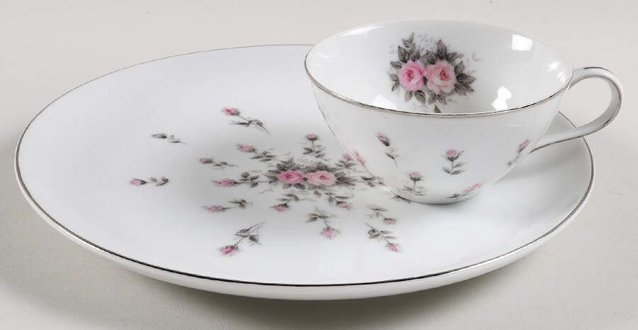 Rosebud Snack Plate & Cup Set by Harmony House China-1