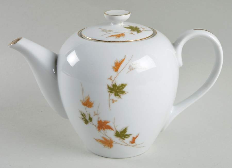 Arlington Teapot & Lid by Halsey-1