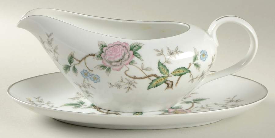 Chantilly Gravy Boat & Underplate by Halsey-1