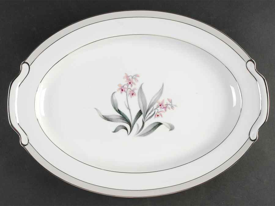 Everglade 16" Oval Serving Platter by Halsey-1