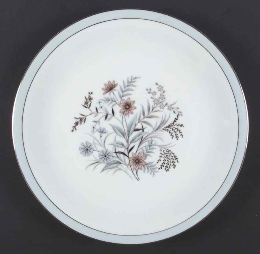 Golden Bouquet Dinner Plate by Halsey-1