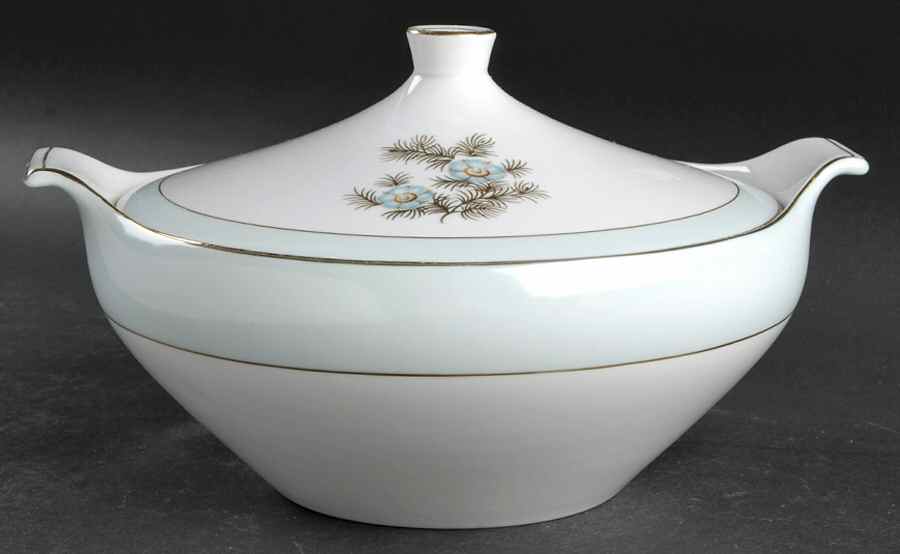 Radcliffe Round Covered Vegetable by Halsey-1