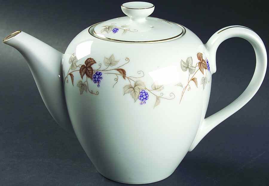 Riviera Teapot & Lid by Halsey-1
