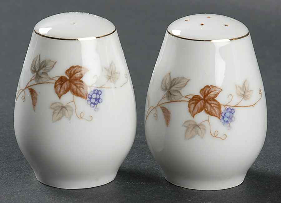 Riviera Salt & Pepper Set by Halsey-1