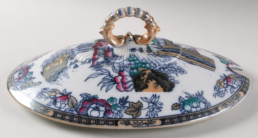 Chinese Lid for Oval Tureen by Hammersley-1