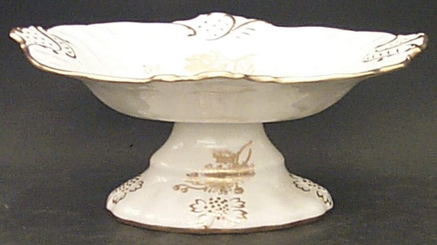 Chrysanthemum Round Compote (Height X Width) by Hammersley-1
