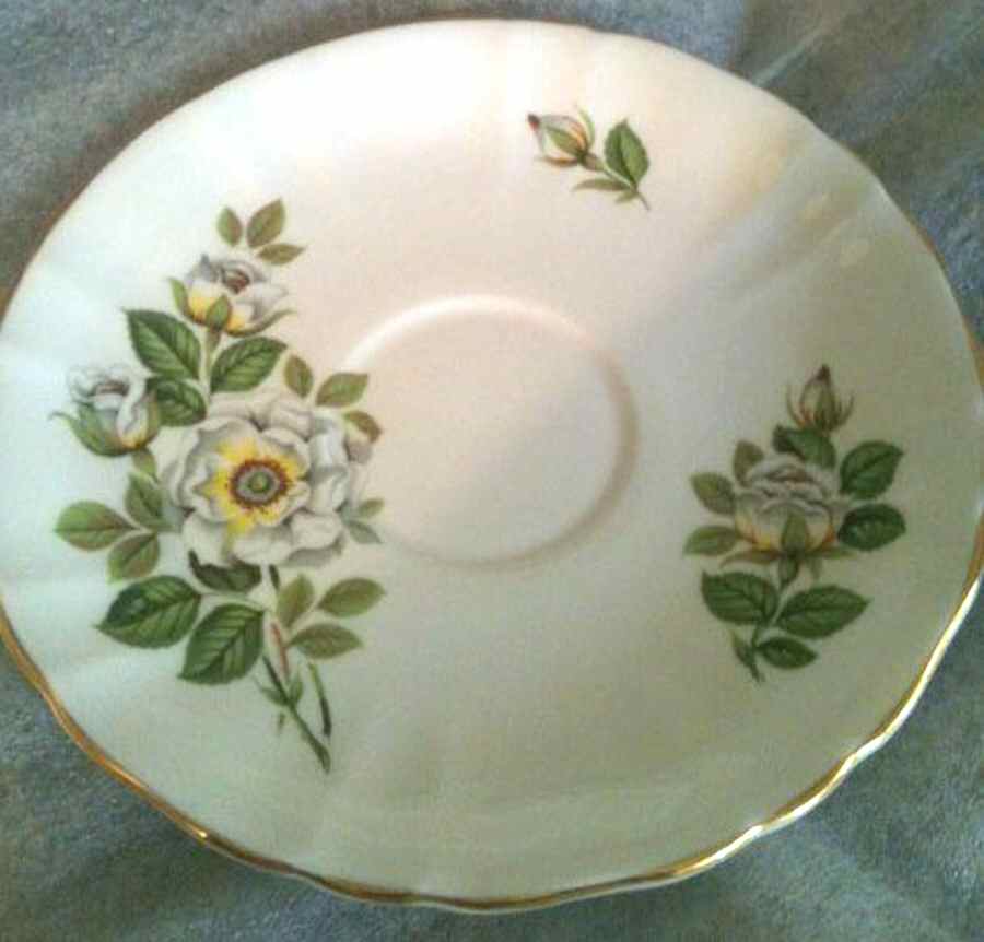 Flowers of Shakespeare's Day Saucer for Flat Cup by Hammersley-1
