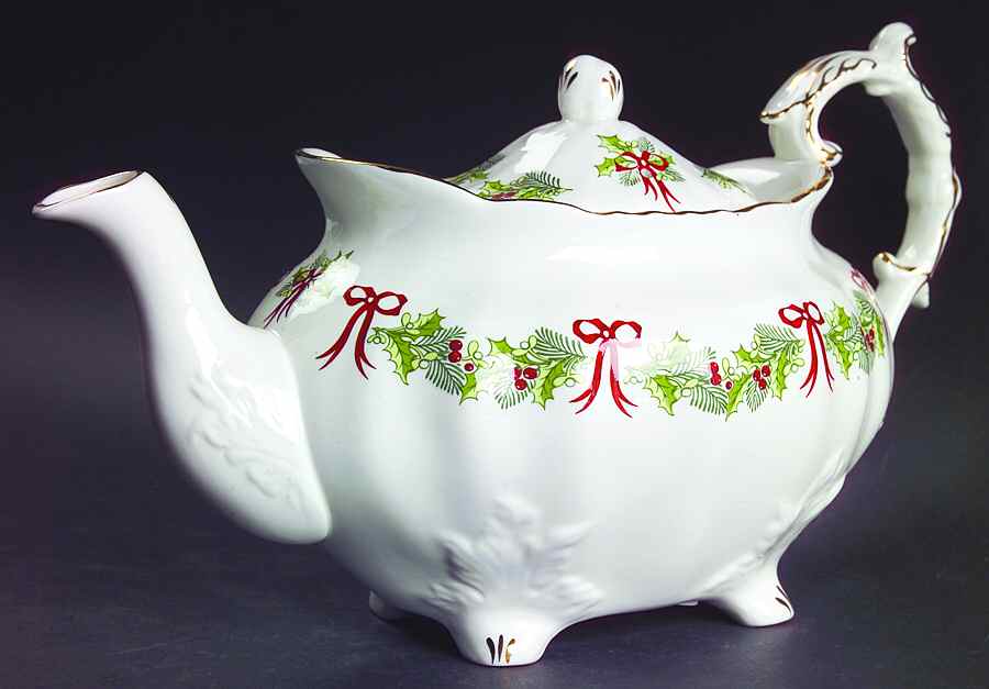 Hammersley Holly Teapot & Lid by Hammersley-1