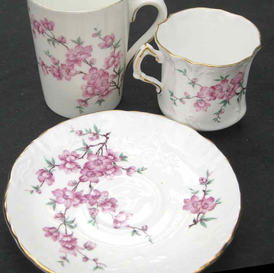 HAM34 Flat Cup & Saucer Set by Hammersley-1