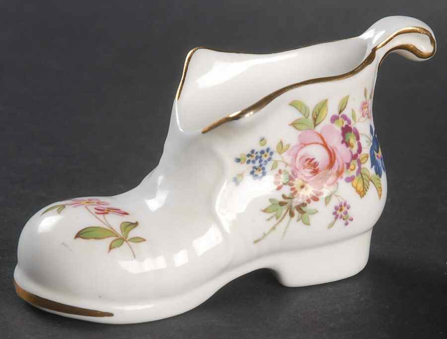 Howard Sprays (Scalloped, Embossed) Mini Boot Vase by Hammersley-1