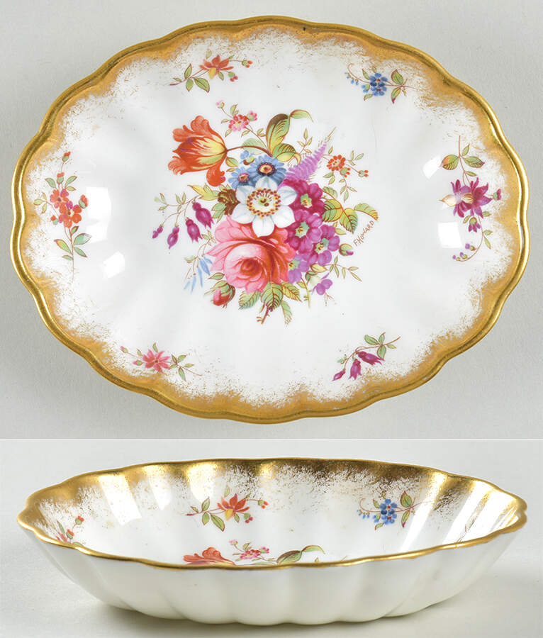 Lady Patricia (Scalloped, Embossed) Small Ashtray by Hammersley-1