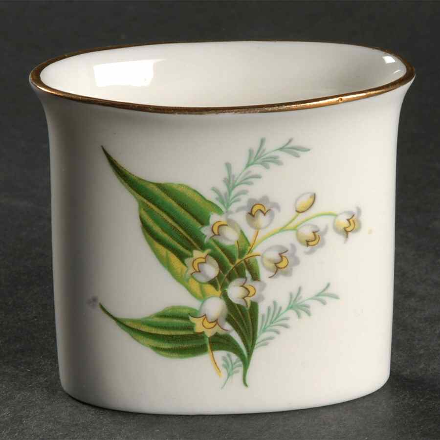 Lily of The Valley Cigarette Holder by Hammersley-1