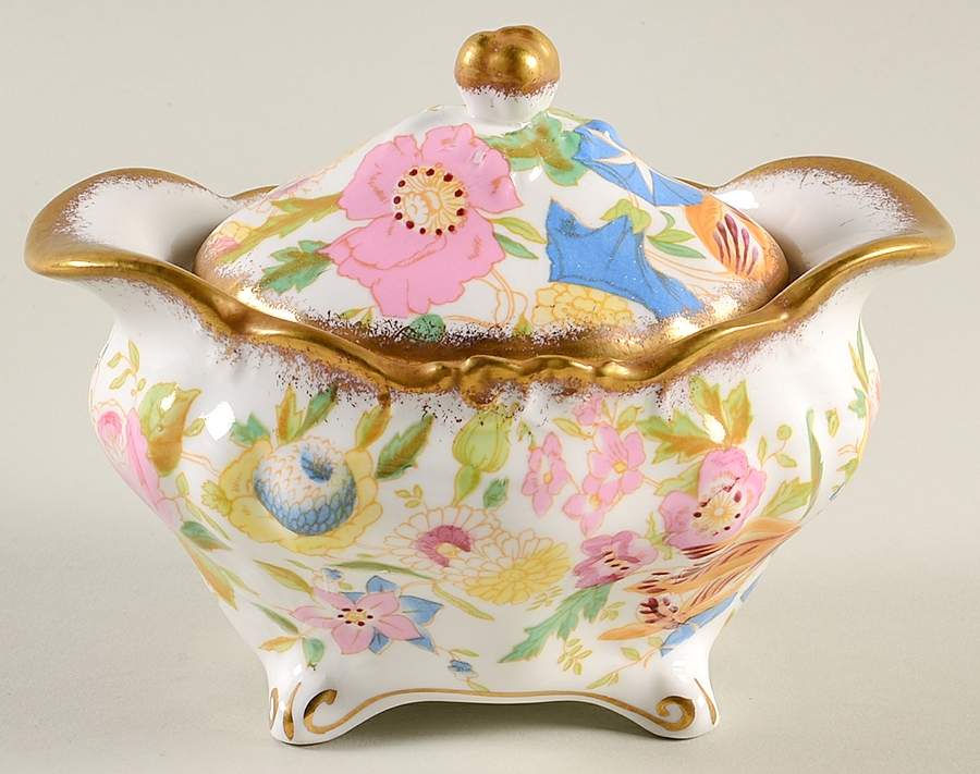 Queen Ann Sugar Bowl & Lid by Hammersley-1