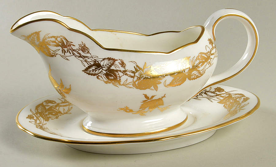 Rose Point Gravy Boat & Underplate by Hammersley-1