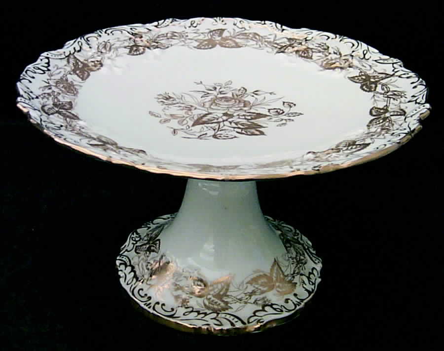 Rose Point Round Compote (Height X Width) by Hammersley-1