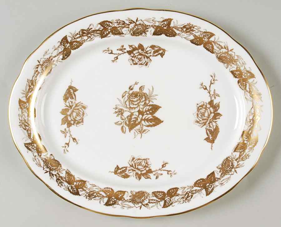 Rose Point 11" Oval Serving Platter by Hammersley-1