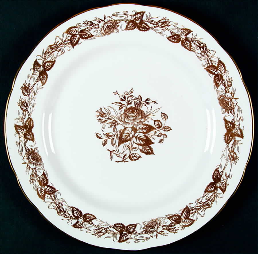 Rose Point Dinner Plate by Hammersley-1