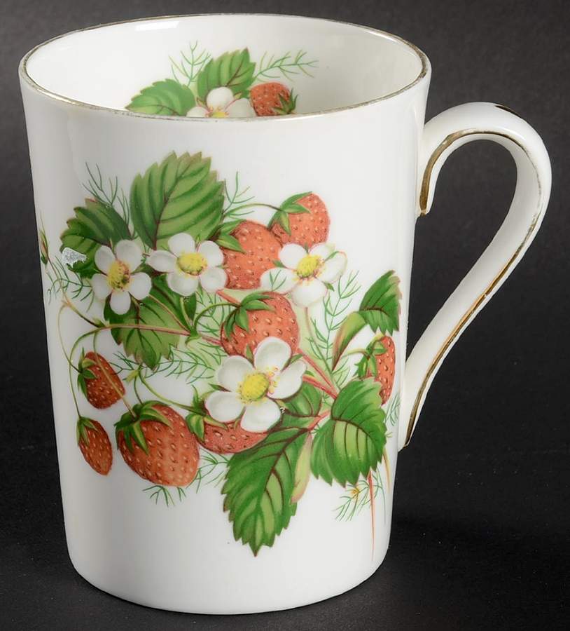 Strawberry Ripe (Small Scallops On Edge) Mug by Hammersley-1
