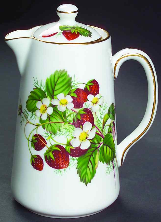 Strawberry Ripe (Small Scallops On Edge) Large Syrup with Lid by Hammersley-1