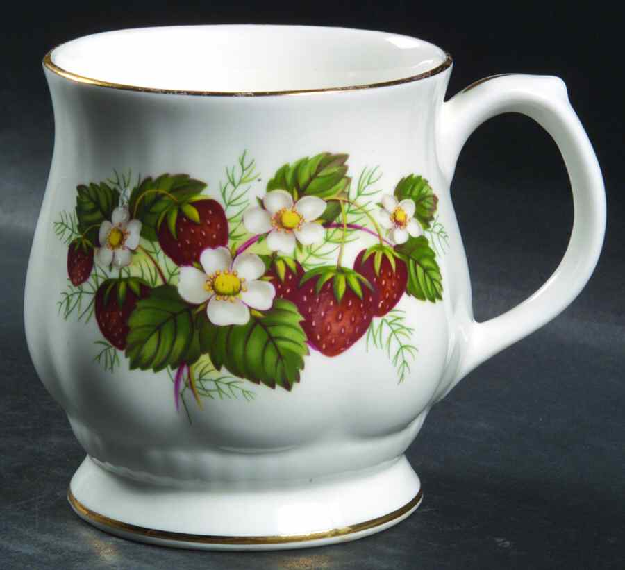Strawberry Ripe (Small Scallops On Edge) Mug by Hammersley-1