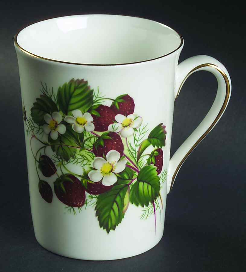 Strawberry Ripe (Small Scallops On Edge) Mug by Hammersley-1