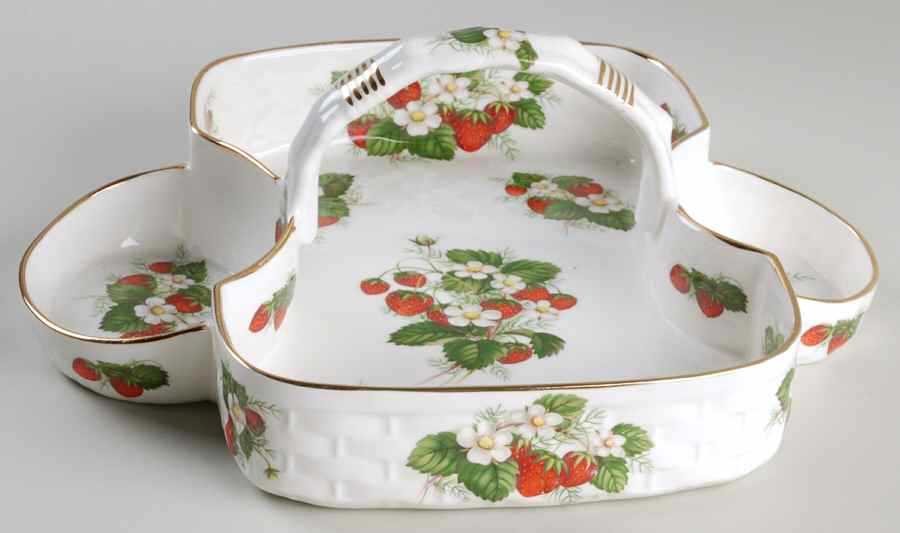 Strawberry Ripe (Small Scallops On Edge) Strawberry Basket, No Creamer or Open Sugar by Hammersley-1