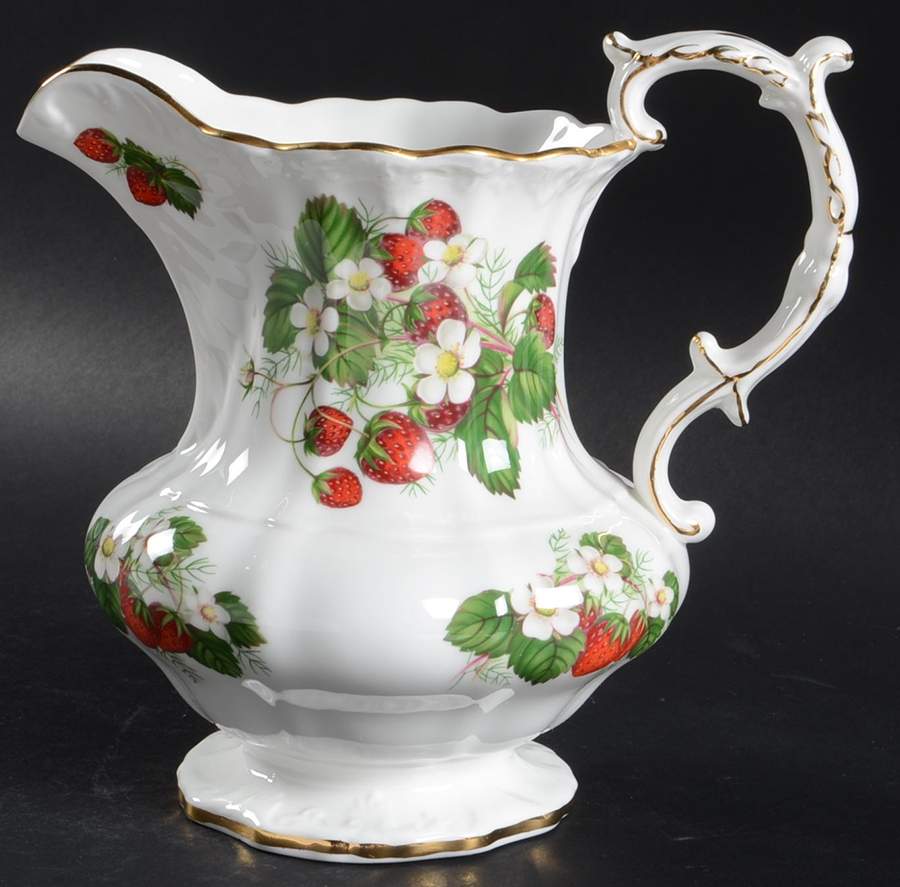 Strawberry Ripe (Small Scallops On Edge) 32 Oz Pitcher by Hammersley-1
