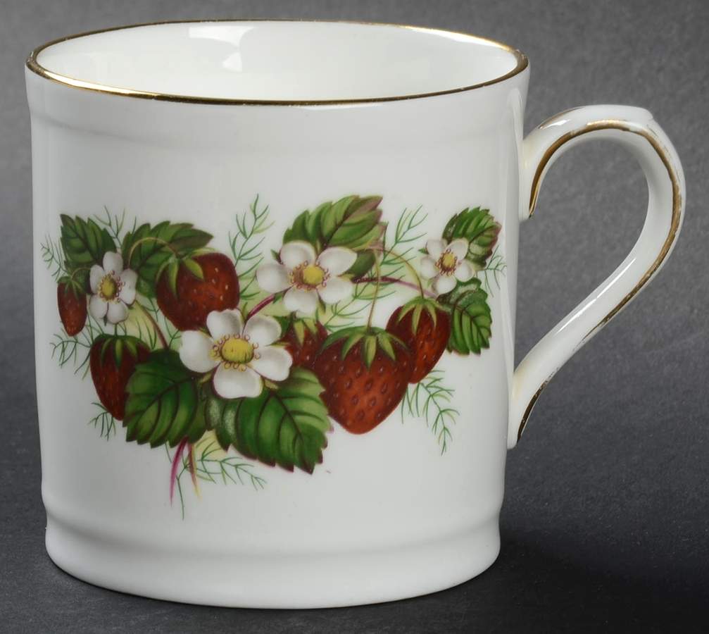 Strawberry Ripe (Small Scallops On Edge) Mug by Hammersley-1