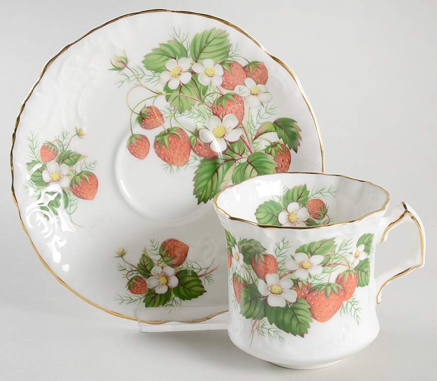 Strawberry Ripe (Small Scallops On Edge) Flat Cup & Saucer Set by Hammersley-1