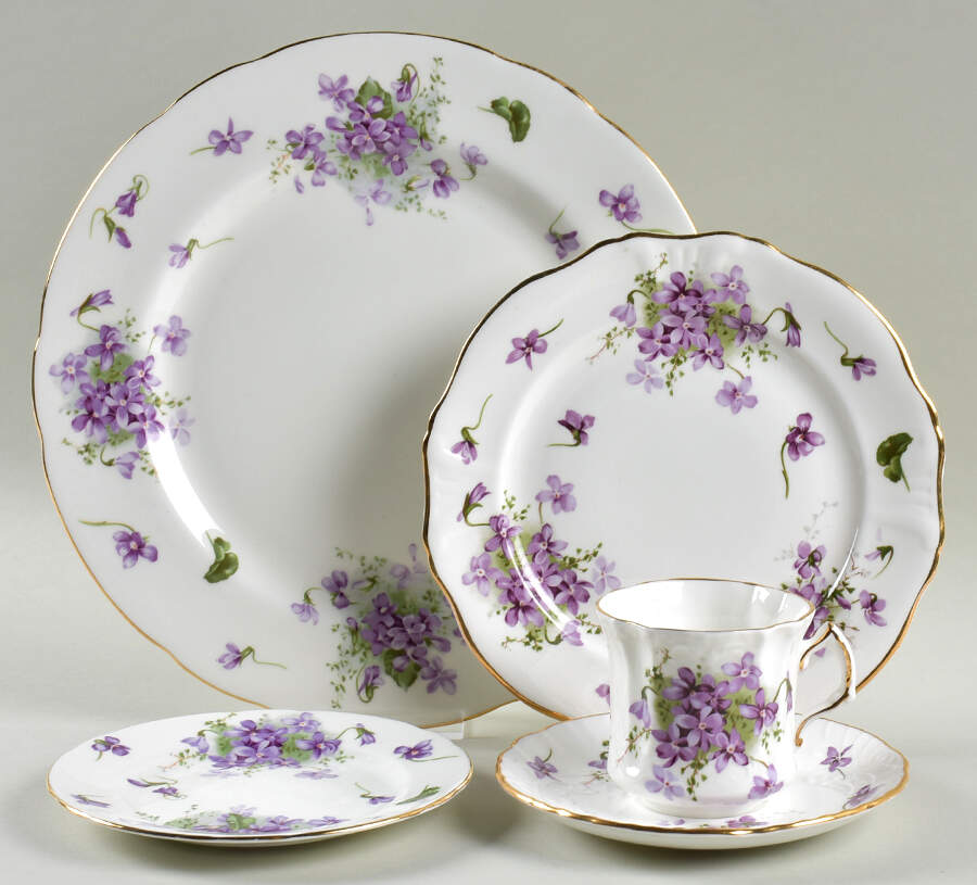 Victorian Violets 5 Piece Place Setting by Hammersley-1