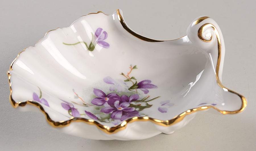 Victorian Violets 4" Shell Shaped Dish by Hammersley-1
