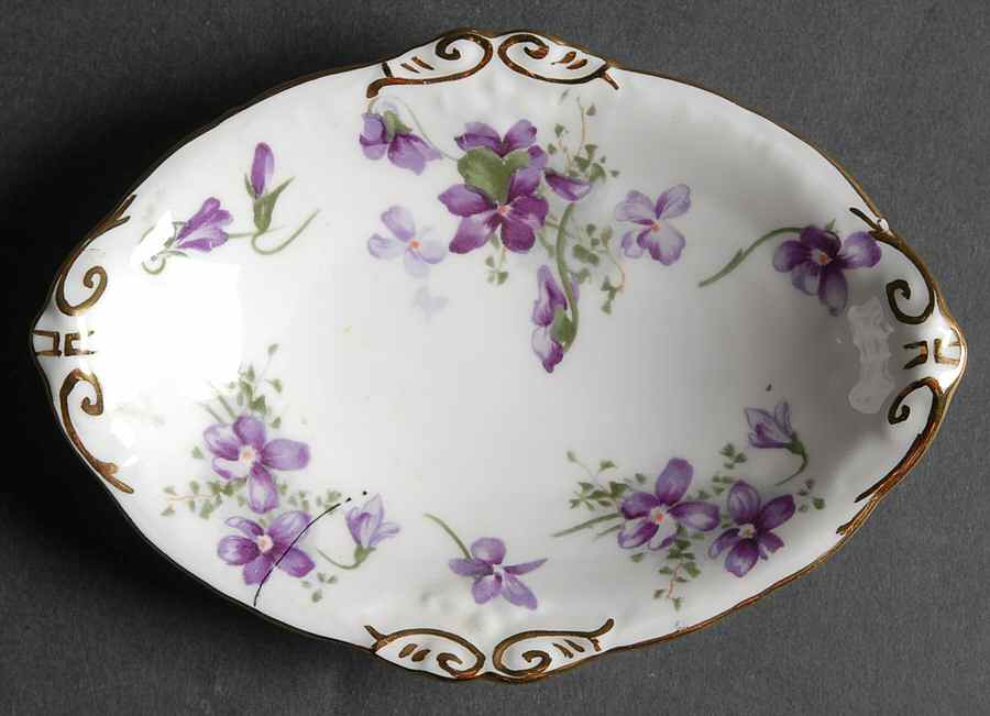 Victorian Violets Bon Bon by Hammersley-1