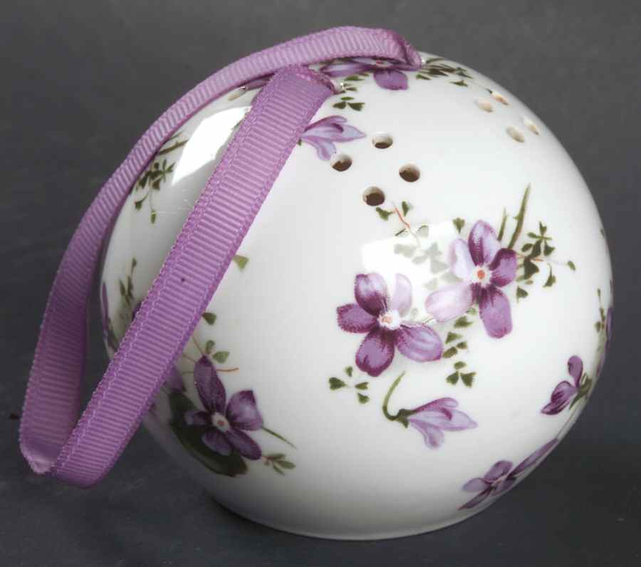 Victorian Violets Pommander by Hammersley-1