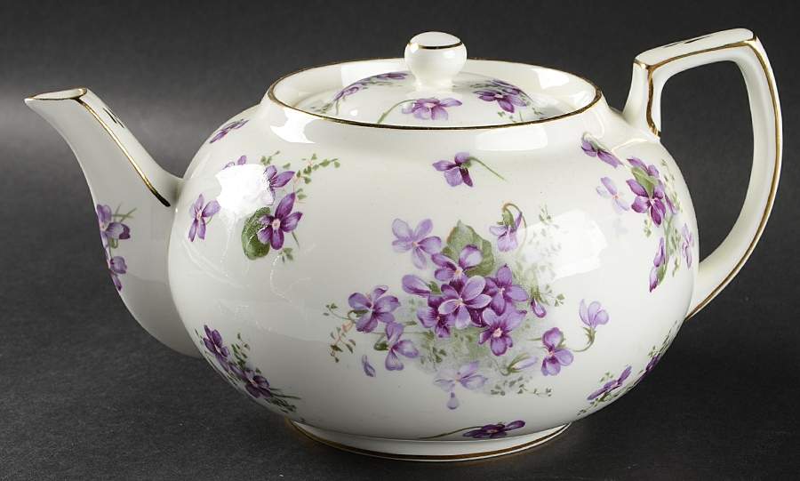 Victorian Violets Teapot & Lid by Hammersley-1