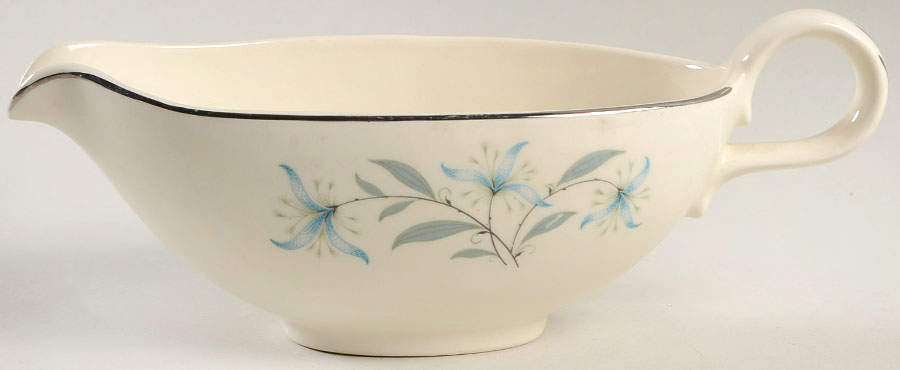 Melody Gravy Boat by Hanover-1