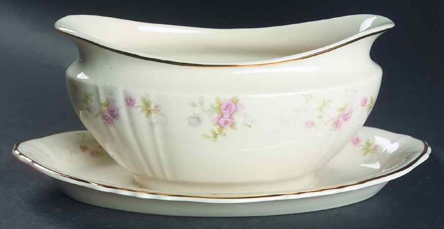 Primrose Gravy Boat with Attached Underplate by Hanover-1