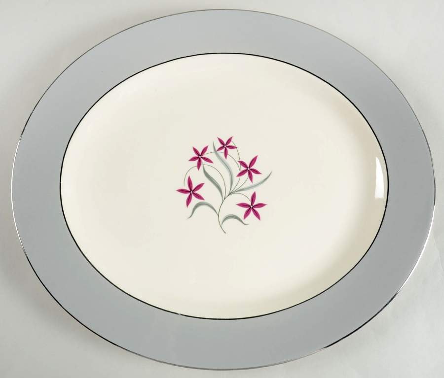 Sonata 15" Oval Serving Platter by Hanover-1