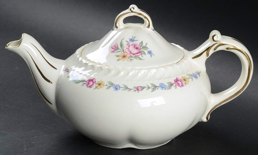 Bouquet Teapot & Lid by Harker-1