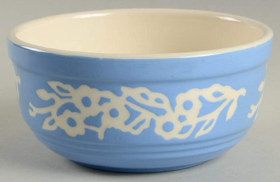 Dainty Flower Blue (Virginia) 5" Mixing Bowl by Harker-1