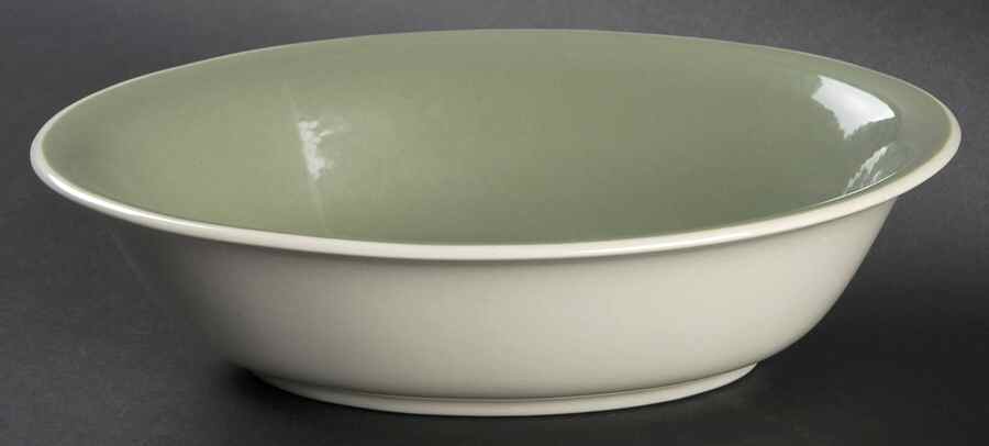 Ivy Wreath 9" Oval Vegetable Bowl by Harker-1