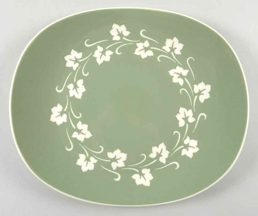 Ivy Wreath 13" Oval Serving Platter by Harker-1