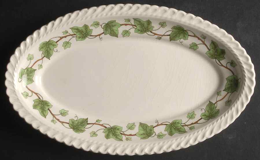 Ivy Relish/Gravy Underplate by Harker-1
