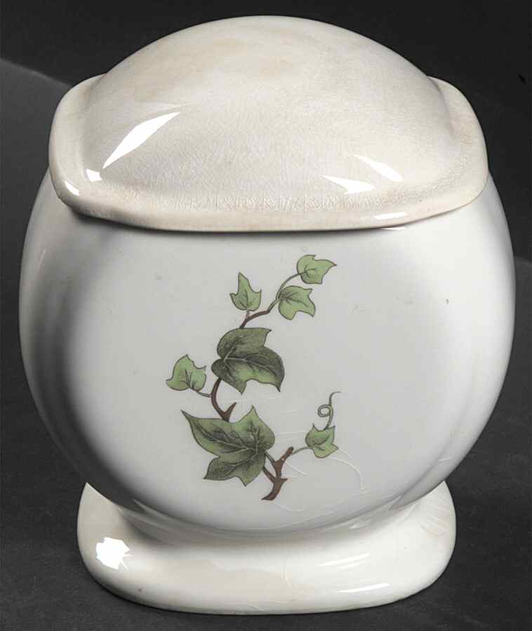 Ivy Candy Jar & Lid by Harker-1