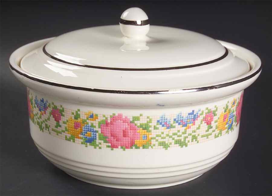 Petit Point 1.5 Qt Round Covered Casserole by Harker-1