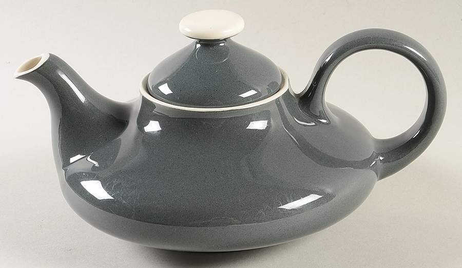 Pine Cone Teapot & Lid by Harker-1