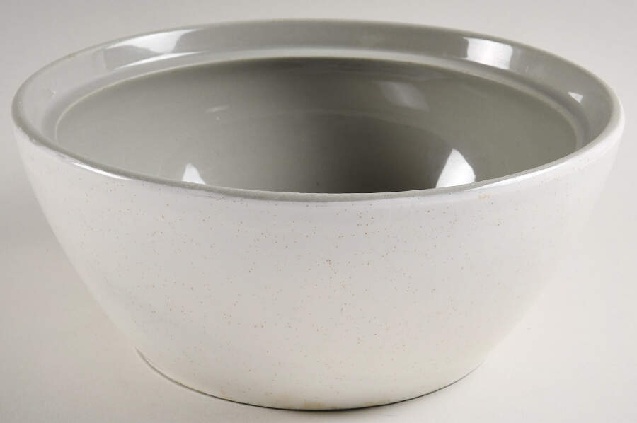 White Cap 2 Qt Round Covered Casserole No Lid by Harker-1