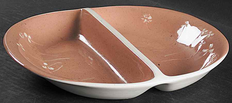 White Clover Coral Sand 11" Oval Divided Vegetable Bowl by Harker-1